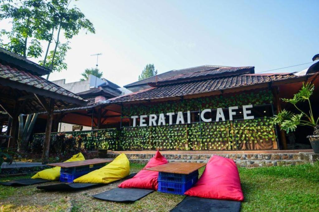 Taman Sari Hotel Dan Resort Sukabumi Bagian luar foto