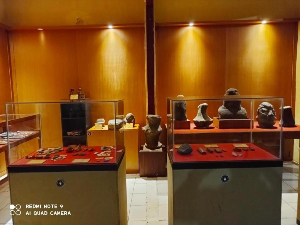 Taman Sari Hotel Dan Resort Sukabumi Bagian luar foto