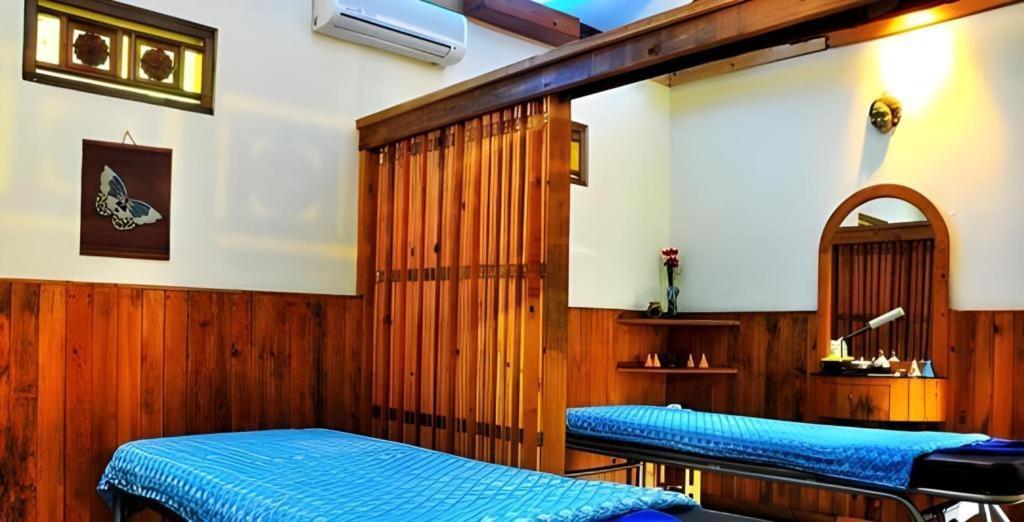 Taman Sari Hotel Dan Resort Sukabumi Bagian luar foto